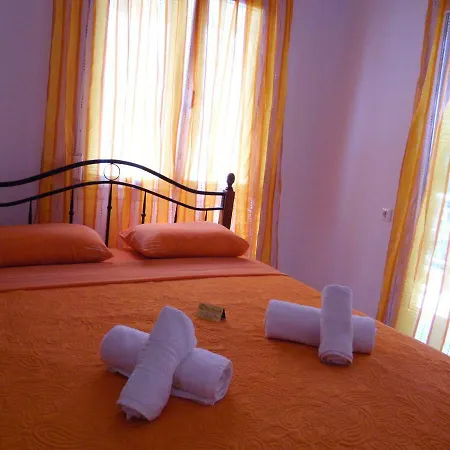 Four Seasons 1 Apartamento *