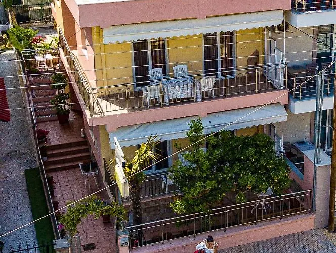 Apartamento Four Seasons 1 *